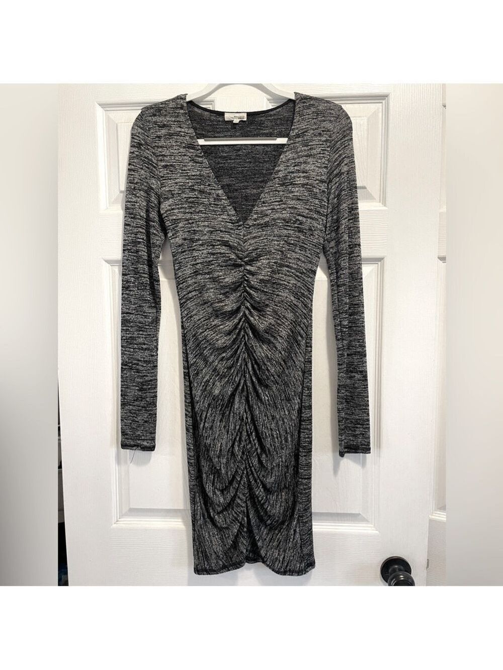 Wilfred Free Womens Dress Medium Black Gray Bodycon Knit Long Sleeve Ruched Mini